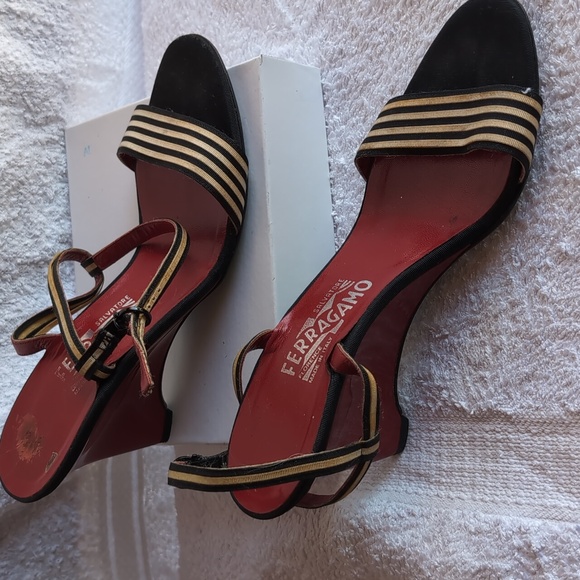 Salvatore Ferragamo Sandals - Picture 7 of 8